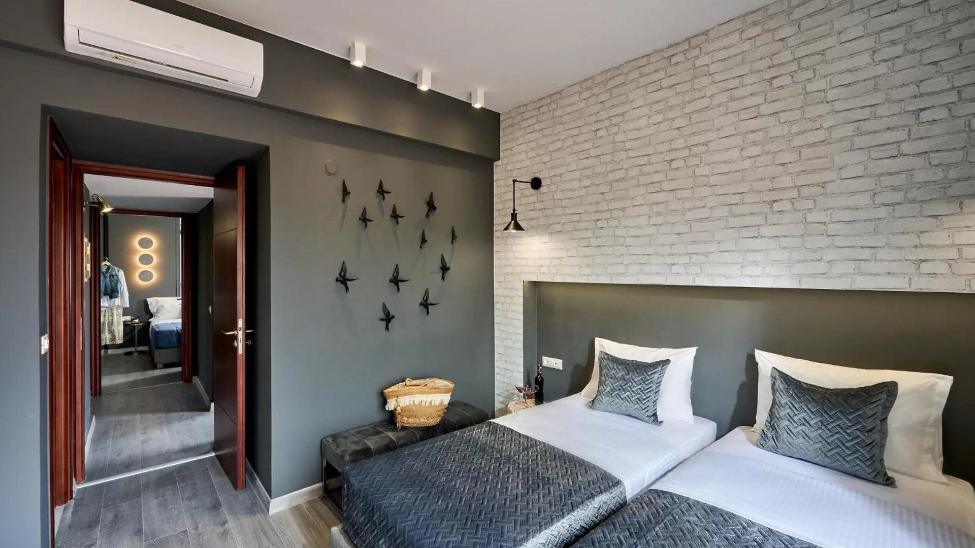 Mons Villa カラタス ギリシャ